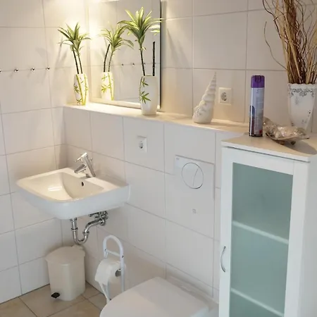 Semesterbostad Strandpark Ostseebrise H073 *